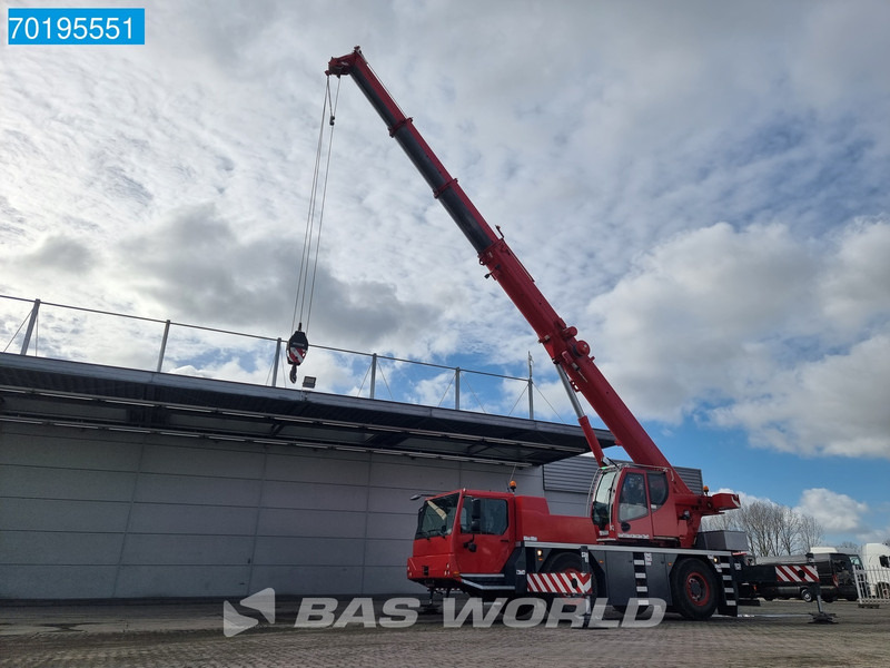 Liebherr LTM1030 LOW HOURS - REMOTE CONTROL - Grúa para terrenos difíciles: foto 2 Liebherr LTM1030 LOW HOURS - REMOTE CONTROL - Grúa para terrenos difíciles: foto 2