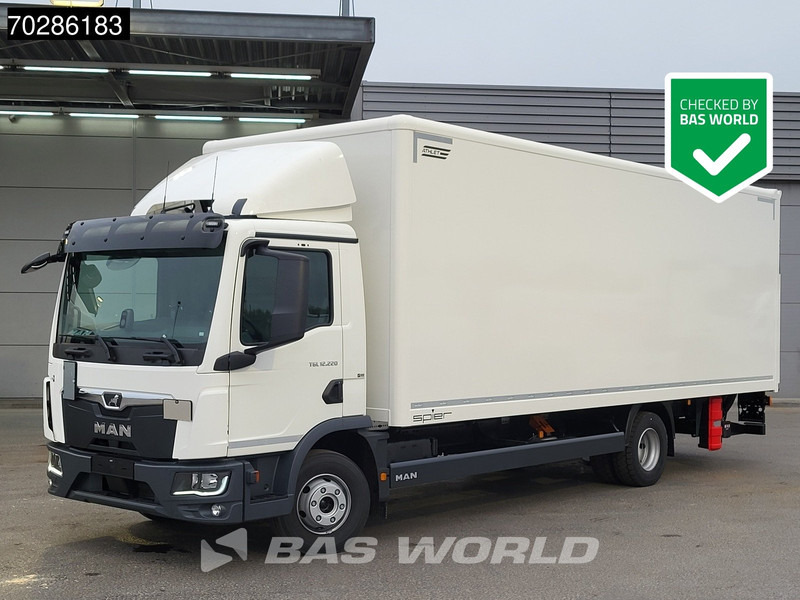 MAN TGL 12.220 4X2 NEW! 12tonner Automatic 1500kg Ladebordwand Navi Euro 6 - Camión caja cerrada: foto 1 MAN TGL 12.220 4X2 NEW! 12tonner Automatic 1500kg Ladebordwand Navi Euro 6 - Camión caja cerrada: foto 1