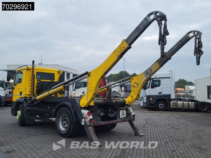 MAN TGM 18.340 4X2 13Tons Gergen skiploader Automatic Euro 6 - Camión portacontenedor de cadenas: foto 2 MAN TGM 18.340 4X2 13Tons Gergen skiploader Automatic Euro 6 - Camión portacontenedor de cadenas: foto 2