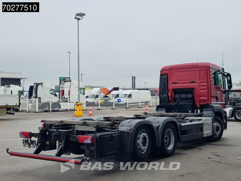 MAN TGS 26.320 6X2 BDF ADR Lift+lenkasche Automatic Euro 6 - Camión portacontenedore/ Intercambiable: foto 5 MAN TGS 26.320 6X2 BDF ADR Lift+lenkasche Automatic Euro 6 - Camión portacontenedore/ Intercambiable: foto 5