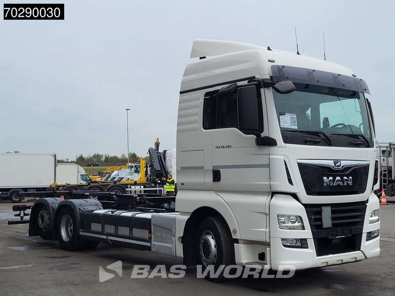 MAN TGX 26.460 6X2 BDF Liftaxle Automatic Retarder ACC Euro 6 - Camión portacontenedore/ Intercambiable: foto 3 MAN TGX 26.460 6X2 BDF Liftaxle Automatic Retarder ACC Euro 6 - Camión portacontenedore/ Intercambiable: foto 3