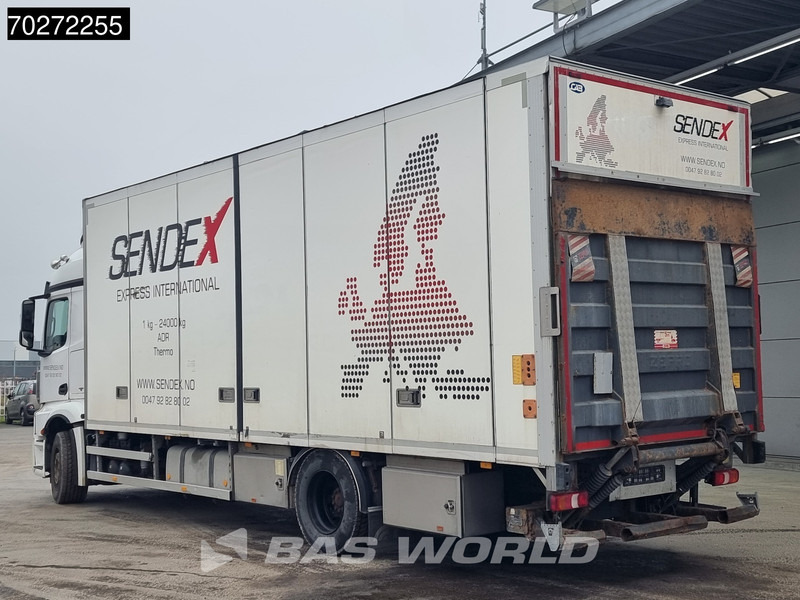 Mercedes-Benz Actros 2036 4X2 19.5tonner 2000kg Ladebordwand Xenon StreamSpace Euro 6 - Camión frigorífico: foto 2 Mercedes-Benz Actros 2036 4X2 19.5tonner 2000kg Ladebordwand Xenon StreamSpace Euro 6 - Camión frigorífico: foto 2