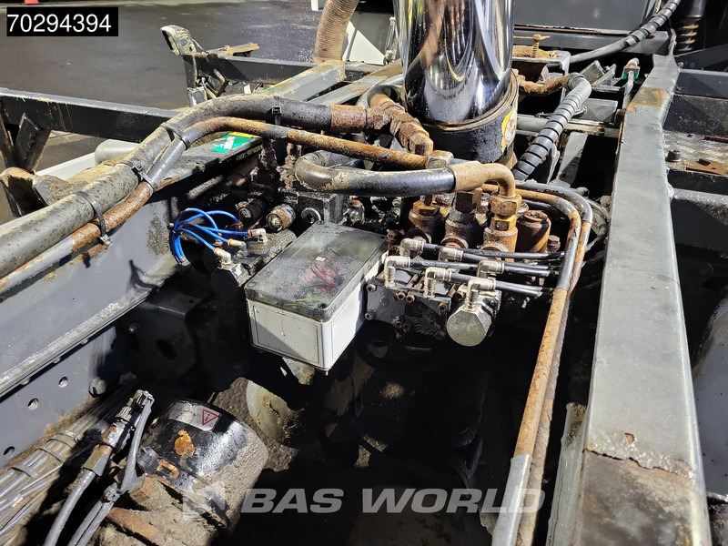 Camión volquete Mercedes-Benz Actros 2655 Actros 6X4 V8 Retarder Big-Axle Steelsuspension 11m3 Euro 5: foto 9 Camión volquete Mercedes-Benz Actros 2655 Actros 6X4 V8 Retarder Big-Axle Steelsuspension 11m3 Euro 5: foto 9