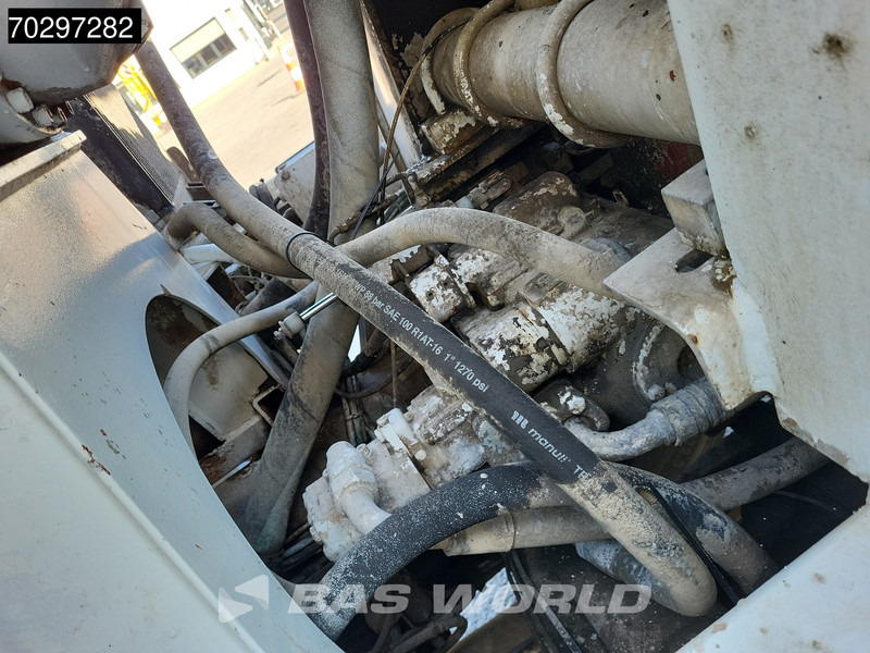 Camión hormigonera Mercedes-Benz Actros 3241 8X4 Mecbo PUMI incomplete Seelsuspension Big-Axle Euro 3: foto 14