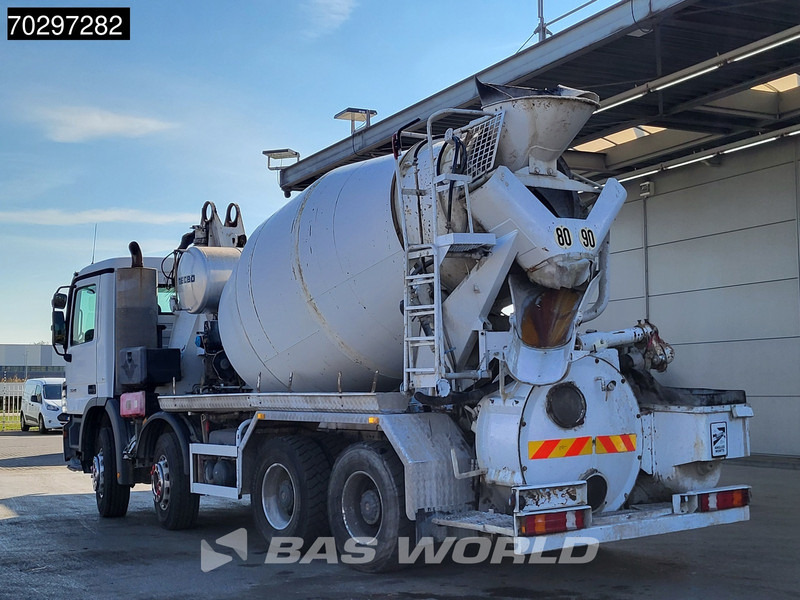 Mercedes-Benz Actros 3241 8X4 Mecbo PUMI incomplete Seelsuspension Big-Axle Euro 3 - Camión hormigonera: foto 2 Mercedes-Benz Actros 3241 8X4 Mecbo PUMI incomplete Seelsuspension Big-Axle Euro 3 - Camión hormigonera: foto 2