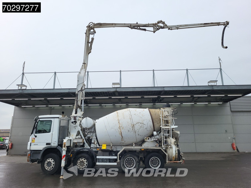 Mercedes-Benz Actros 3241 8X4 Putzmeister TMM 21-3 PUMI 7m3 Liebherr Big-Axle 3-Pedals Euro 4 - Bomba de hormigón: foto 5 Mercedes-Benz Actros 3241 8X4 Putzmeister TMM 21-3 PUMI 7m3 Liebherr Big-Axle 3-Pedals Euro 4 - Bomba de hormigón: foto 5