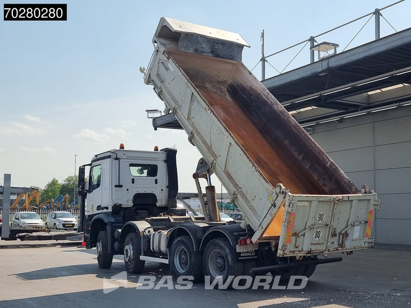 Mercedes-Benz Arocs 3240 8X4 12m3 3-Side Tipper Automatic Euro 6 - Camión volquete: foto 3 Mercedes-Benz Arocs 3240 8X4 12m3 3-Side Tipper Automatic Euro 6 - Camión volquete: foto 3