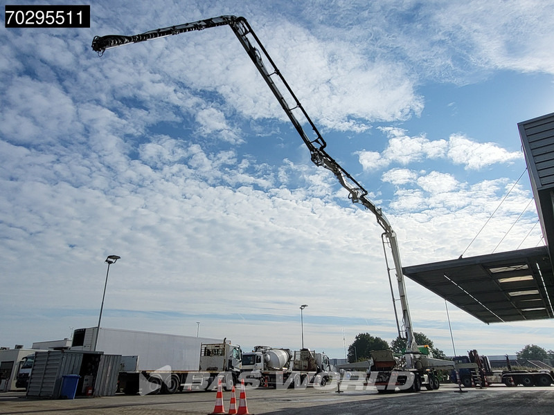 Mercedes-Benz Arocs 3246 Arocs 8X4 CIFA K47H-HP1808ECX 5-Arm Steelsuspension Big-Axle Euro 6 - Bomba de hormigón: foto 5 Mercedes-Benz Arocs 3246 Arocs 8X4 CIFA K47H-HP1808ECX 5-Arm Steelsuspension Big-Axle Euro 6 - Bomba de hormigón: foto 5