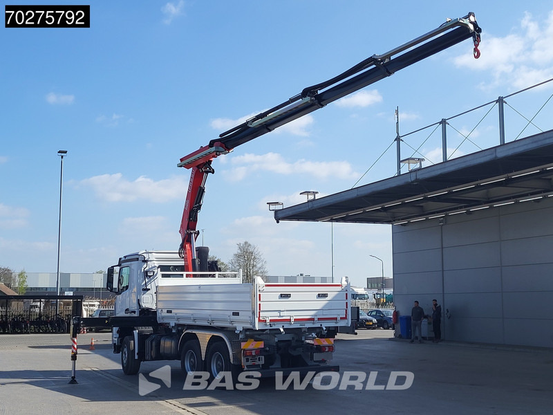 Mercedes-Benz Arocs 3348 6X4 Fasi F195A.2.24 Kran 3 sided tipper 9m3 Big-Axle Navi Euro 6 - Camión volquete, Camión grúa: foto 2 Mercedes-Benz Arocs 3348 6X4 Fasi F195A.2.24 Kran 3 sided tipper 9m3 Big-Axle Navi Euro 6 - Camión volquete, Camión grúa: foto 2