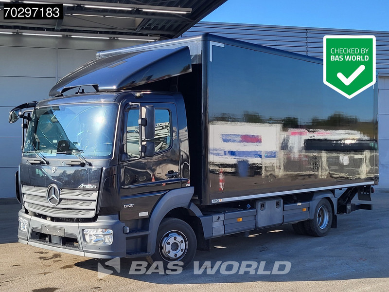 Mercedes-Benz Atego 1221 4X2 12tonner 1500kg Ladebordwand Automatic Euro 6 - Camión caja cerrada: foto 1 Mercedes-Benz Atego 1221 4X2 12tonner 1500kg Ladebordwand Automatic Euro 6 - Camión caja cerrada: foto 1