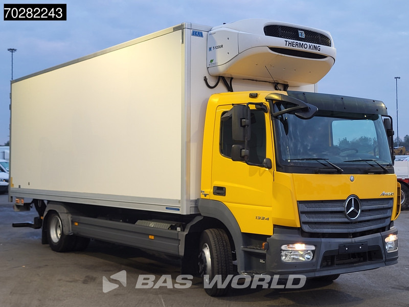 Mercedes-Benz Atego 1324 Atego 4X2 13.5tonner Thermo-King T-1200R 1500kg Ladebordwand Euro 6 - Camión frigorífico: foto 3 Mercedes-Benz Atego 1324 Atego 4X2 13.5tonner Thermo-King T-1200R 1500kg Ladebordwand Euro 6 - Camión frigorífico: foto 3