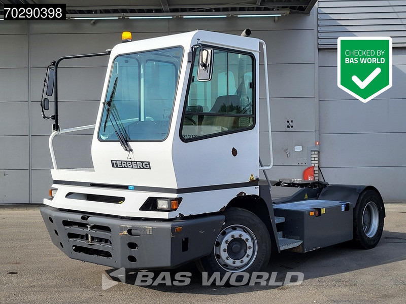 Terberg YT222 4X2 NL-Truck EPA Big-Axle Hebesattel - Tractor industrial: foto 1 Terberg YT222 4X2 NL-Truck EPA Big-Axle Hebesattel - Tractor industrial: foto 1