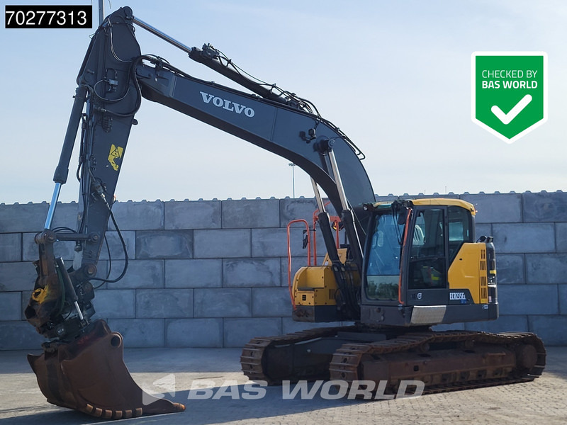 Volvo ECR235 E L - Excavadora de cadenas: foto 1 Volvo ECR235 E L - Excavadora de cadenas: foto 1