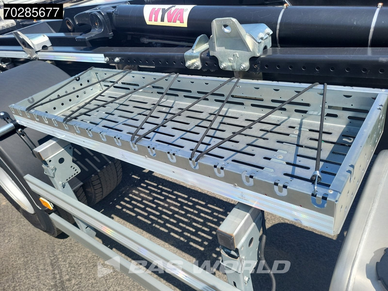 Leasing de Volvo FM 460 6X2 NEW! FASSI F235A.0.25 Kran + HYVA 20-57-S Lift+steering axle Euro 6 Volvo FM 460 6X2 NEW! FASSI F235A.0.25 Kran + HYVA 20-57-S Lift+steering axle Euro 6: foto 18