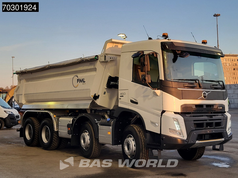 Volvo FMX 460 8X4 NEW! 18m3 KH-Kipper Steelsuspension Big-Axle Automatic Euro 6 - Camión volquete: foto 3 Volvo FMX 460 8X4 NEW! 18m3 KH-Kipper Steelsuspension Big-Axle Automatic Euro 6 - Camión volquete: foto 3
