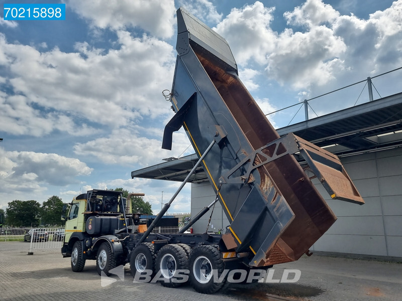 Volvo FMX 520 10X4 Mining Truck 50T Payload 30m3 Kipper Euro 3 - Camión volquete: foto 3 Volvo FMX 520 10X4 Mining Truck 50T Payload 30m3 Kipper Euro 3 - Camión volquete: foto 3