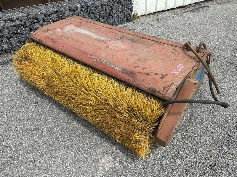 1700mm - Barredora vial: foto 1 1700mm - Barredora vial: foto 1