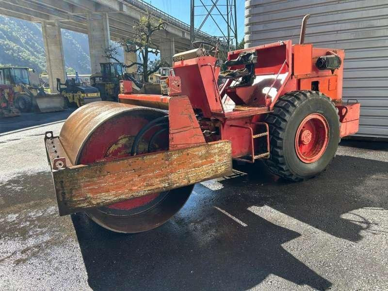 Bitelli Compacteur Mixte / Bille et pneus BORA C80 - Compactador mixto: foto 5 Bitelli Compacteur Mixte / Bille et pneus BORA C80 - Compactador mixto: foto 5