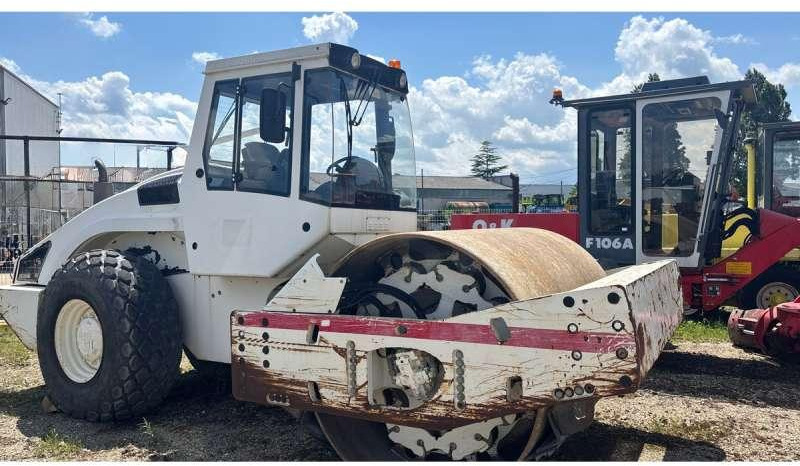 Bomag Compacteur Mixte / Bille et pneus BW219 DH-4 - Compactador mixto: foto 1 Bomag Compacteur Mixte / Bille et pneus BW219 DH-4 - Compactador mixto: foto 1
