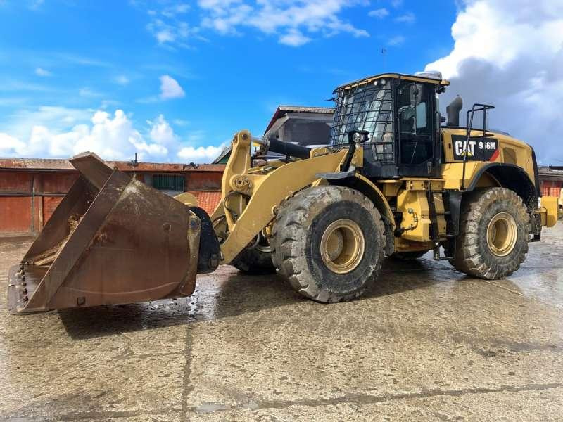 Caterpillar Chargeur sur Pneus 966M - Cargadora de ruedas: foto 1 Caterpillar Chargeur sur Pneus 966M - Cargadora de ruedas: foto 1