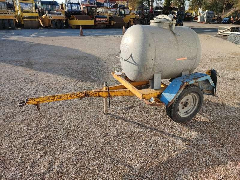 Courant 500 LITRES A EAU - Tanque: foto 3 Courant 500 LITRES A EAU - Tanque: foto 3