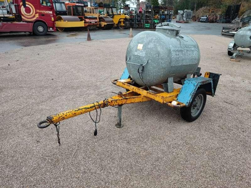 Courant 500 LITRES A EAU - Tanque: foto 2 Courant 500 LITRES A EAU - Tanque: foto 2