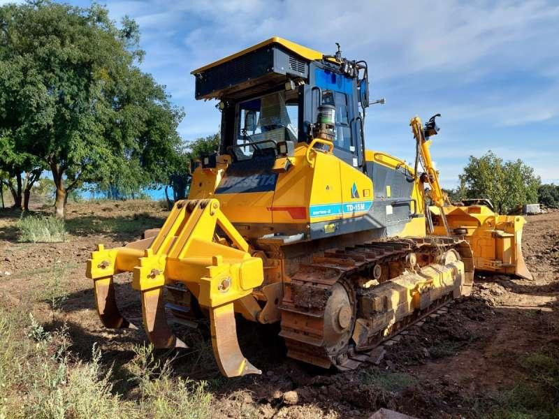 Dressta TD-15M SERIES2 - Bulldozer: foto 3 Dressta TD-15M SERIES2 - Bulldozer: foto 3