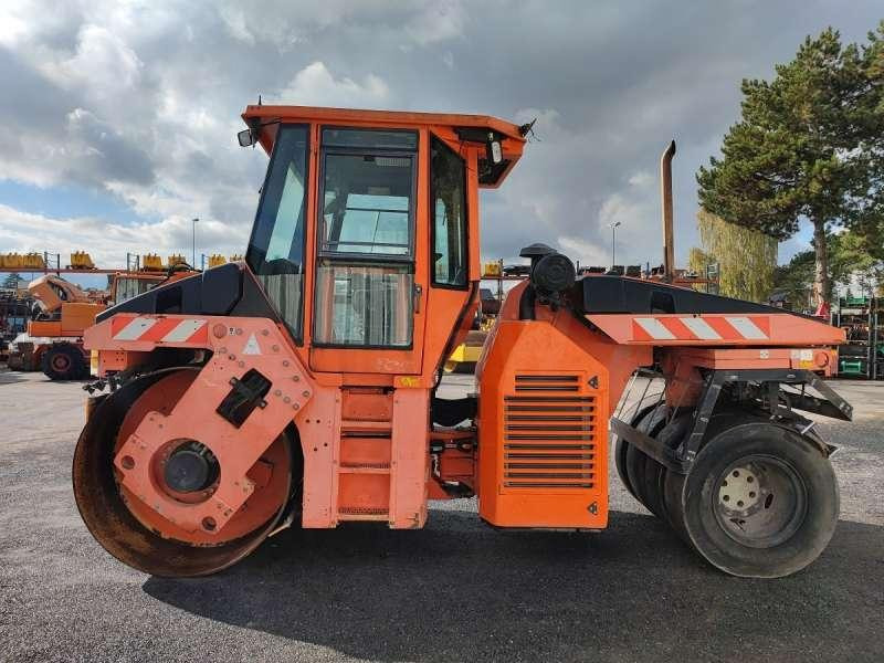 Dynapac Compacteur Mixte / Bille et pneus CC422C - Compactador mixto: foto 4 Dynapac Compacteur Mixte / Bille et pneus CC422C - Compactador mixto: foto 4