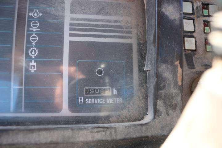 Bulldozer Komatsu D375A-1: foto 11