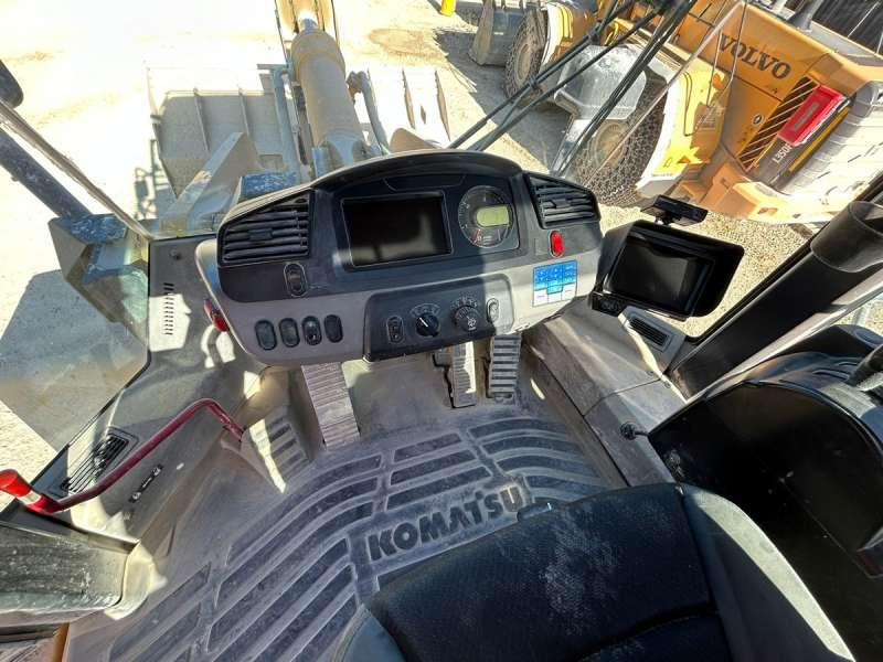 Cargadora de ruedas Komatsu WA600-8E0: foto 44