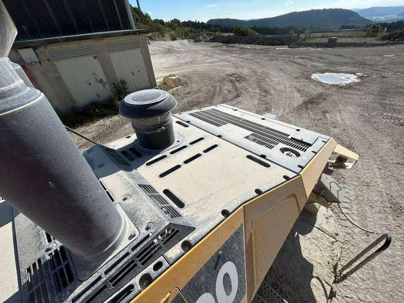 Cargadora de ruedas Komatsu WA600-8E0: foto 17