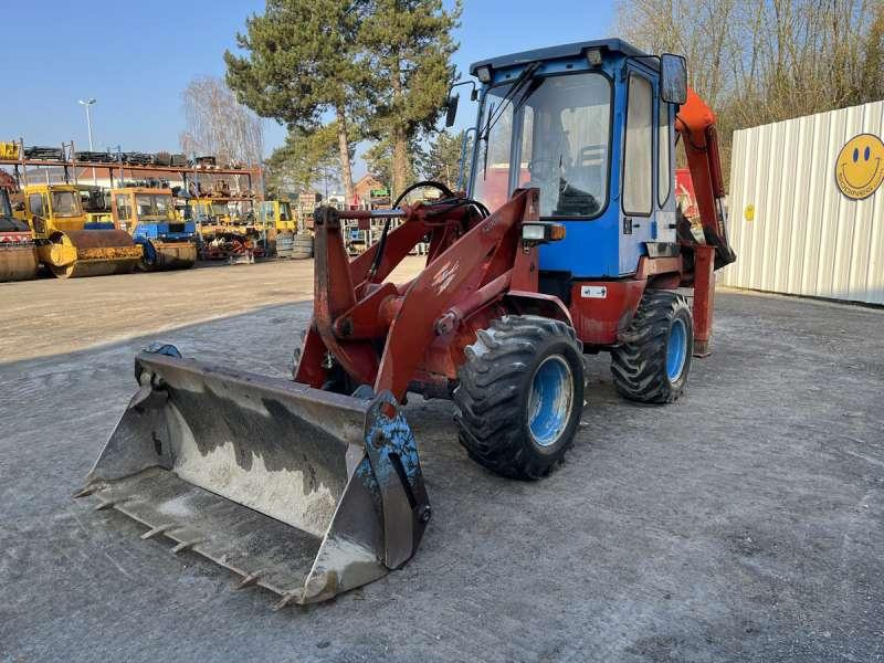 Kubota Tractopelle R520 - Retroexcavadora: foto 2 Kubota Tractopelle R520 - Retroexcavadora: foto 2