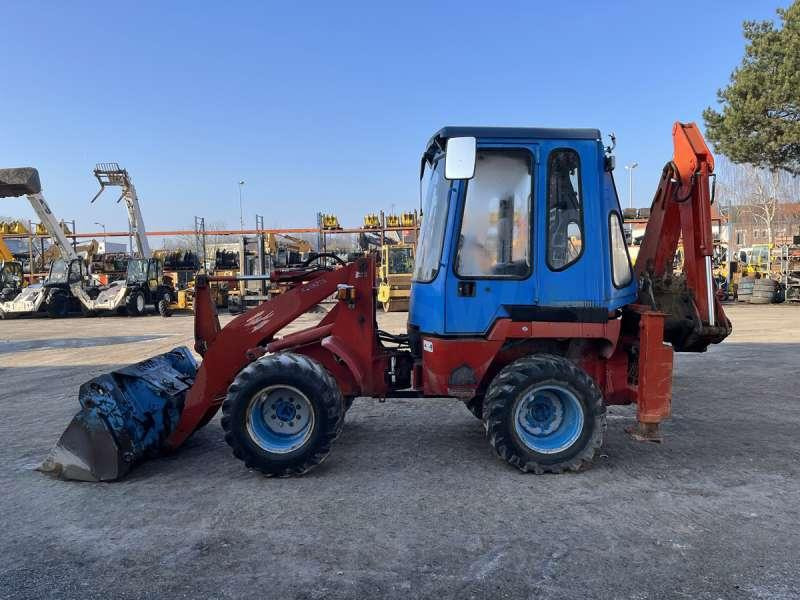Kubota Tractopelle R520 - Retroexcavadora: foto 4 Kubota Tractopelle R520 - Retroexcavadora: foto 4