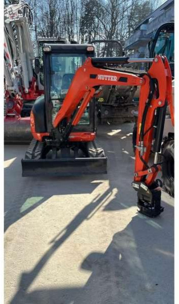 Kubota U27-4 HI - Miniexcavadora: foto 3 Kubota U27-4 HI - Miniexcavadora: foto 3