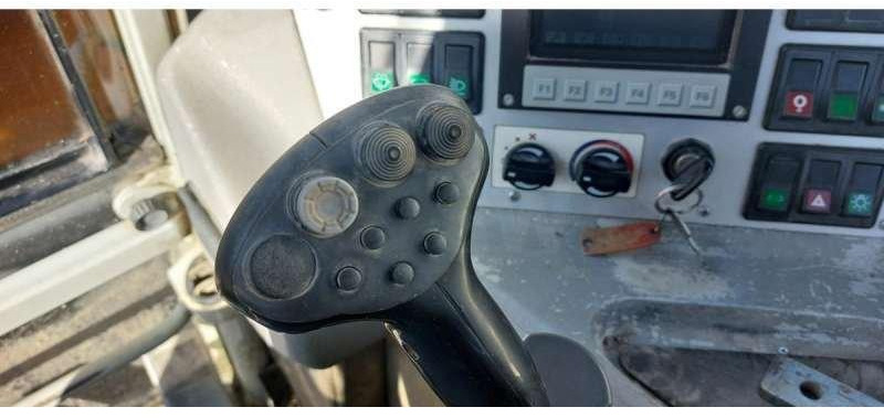 MENZI MUCK Pelle Araignée A91F MOBIL - Retroaraña: foto 5 MENZI MUCK Pelle Araignée A91F MOBIL - Retroaraña: foto 5