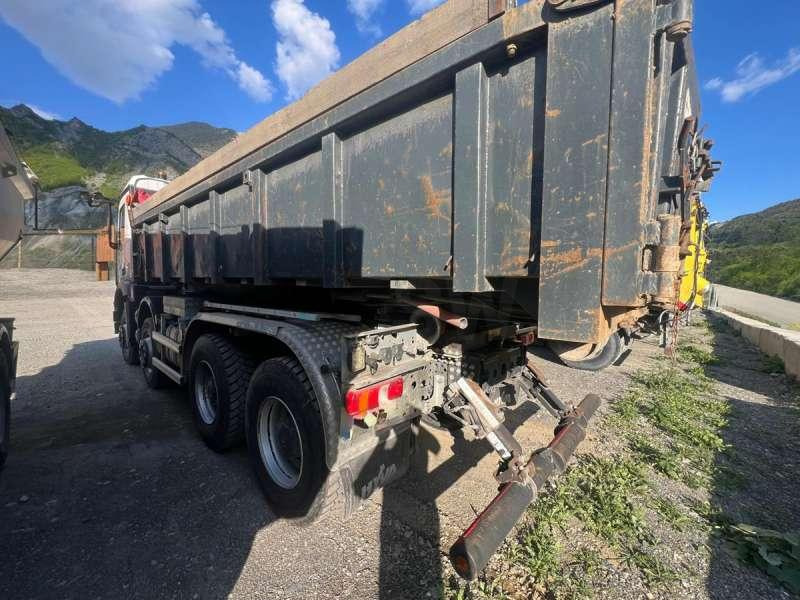 Mercedes Camion Benne AROCS 3253 8X4 - Camión volquete: foto 4 Mercedes Camion Benne AROCS 3253 8X4 - Camión volquete: foto 4