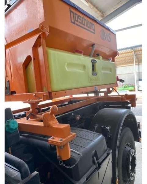 Unimog UNIMOG - Máquina quitanieve: foto 5 Unimog UNIMOG - Máquina quitanieve: foto 5