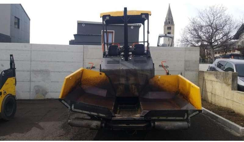 Volvo P2820D MACHINE SUISSE - Pavimentadora de asfalto: foto 4 Volvo P2820D MACHINE SUISSE - Pavimentadora de asfalto: foto 4