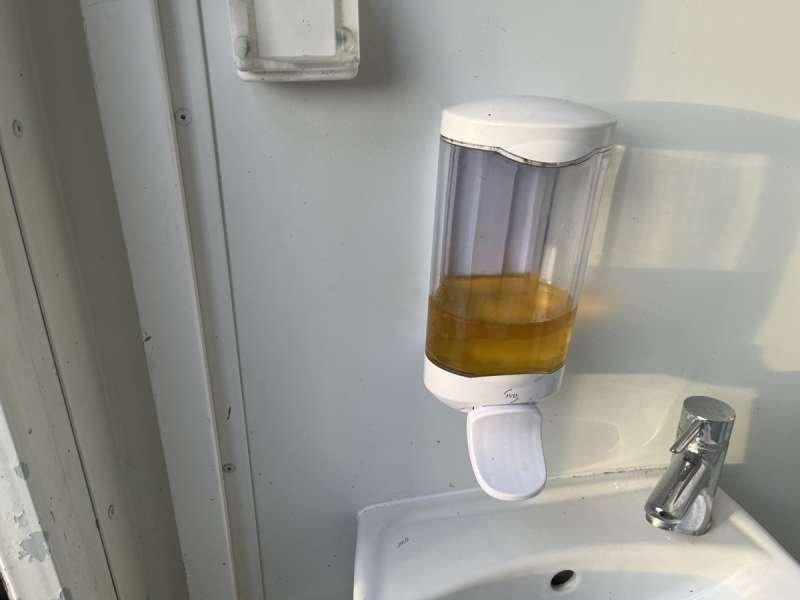 Casa contenedor WC: foto 19