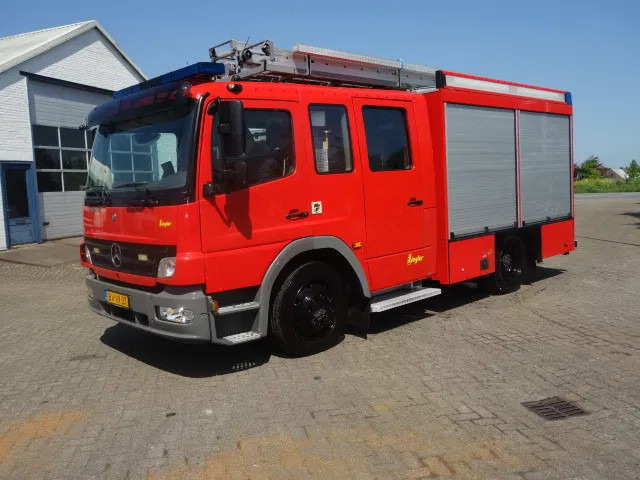 Mercedes-Benz Atego 1326 ziegler pump - Camión de bomberos: foto 3 Mercedes-Benz Atego 1326 ziegler pump - Camión de bomberos: foto 3