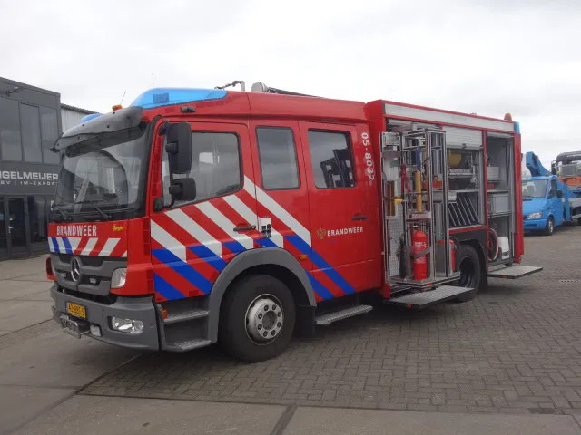 Mercedes-Benz Atego 1426 ZIEGLER 2000 LITER EURO 5 - Camión de bomberos: foto 1 Mercedes-Benz Atego 1426 ZIEGLER 2000 LITER EURO 5 - Camión de bomberos: foto 1