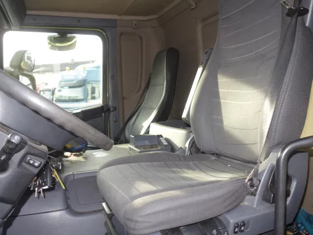 Scania P250 GEESINK GPM III CONTAINER SYSTEEM 20 CUB,WELVAARD WEEGSYSTEEM EURO 6 - Camión de basura: foto 5 Scania P250 GEESINK GPM III CONTAINER SYSTEEM 20 CUB,WELVAARD WEEGSYSTEEM EURO 6 - Camión de basura: foto 5