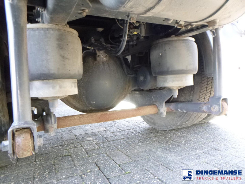 Camión lona DAF CF 310 4x2 Euro 6 curtain sider: foto 9 Camión lona DAF CF 310 4x2 Euro 6 curtain sider: foto 9