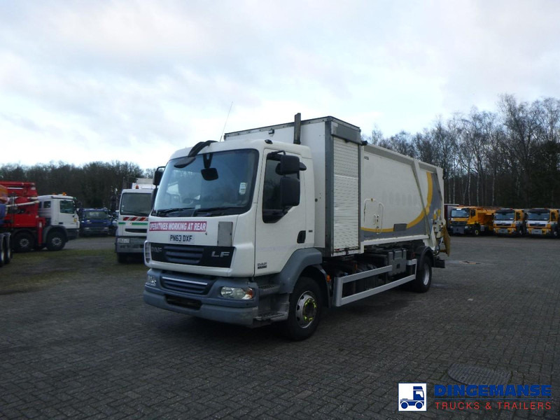 DAF LF 55.220 4X2 RHD Farid refuse truck - Camión de basura: foto 1 DAF LF 55.220 4X2 RHD Farid refuse truck - Camión de basura: foto 1