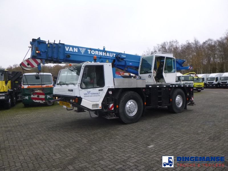 Faun ATF 30-2 4X4 all-terrain crane 30 t / 33 m - Autogrúa: foto 1 Faun ATF 30-2 4X4 all-terrain crane 30 t / 33 m - Autogrúa: foto 1