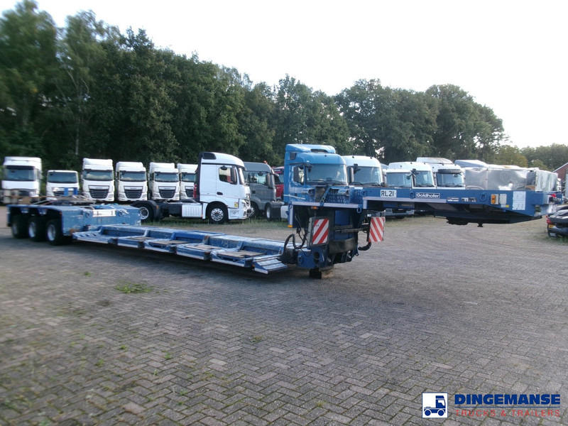 Goldhofer 3-axle lowbed trailer STZ-V 3-33/80A 56 t / ext. 13.6 m - Semirremolque góndola rebajadas: foto 2 Goldhofer 3-axle lowbed trailer STZ-V 3-33/80A 56 t / ext. 13.6 m - Semirremolque góndola rebajadas: foto 2