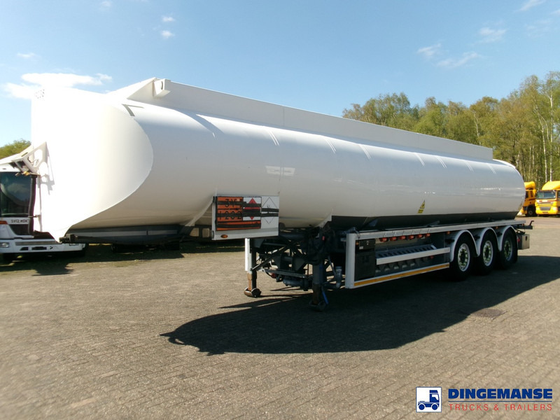 Lakeland Fuel tank alu 42.8 m3 / 6 comp + pump - Semirremolque cisterna: foto 1 Lakeland Fuel tank alu 42.8 m3 / 6 comp + pump - Semirremolque cisterna: foto 1