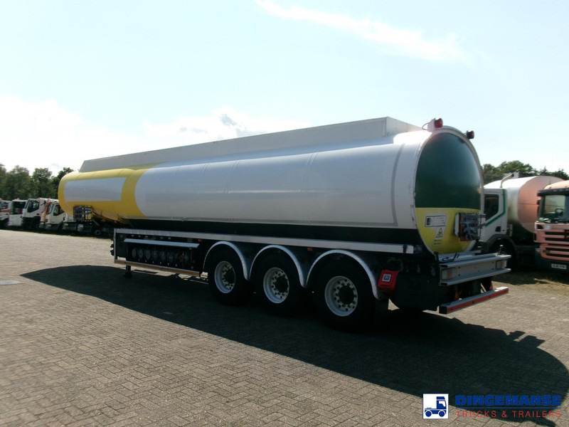 Lakeland Fuel tank alu 43 m3 / 6 comp - Semirremolque cisterna: foto 4 Lakeland Fuel tank alu 43 m3 / 6 comp - Semirremolque cisterna: foto 4