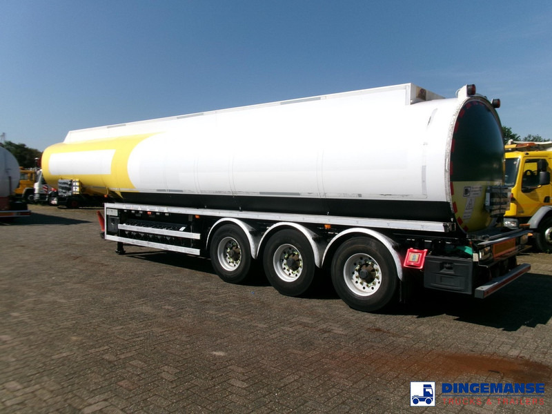 Lakeland Fuel tank alu 43 m3 / 6 comp - Semirremolque cisterna: foto 3 Lakeland Fuel tank alu 43 m3 / 6 comp - Semirremolque cisterna: foto 3