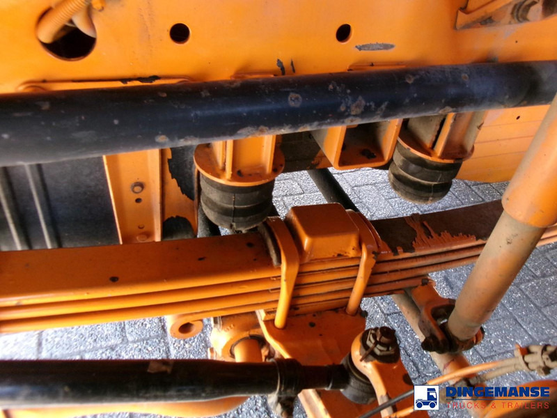 Leasing de MAN 41.463 8x4 Euro 2 vacuum tank ADR 15 m3 / 2 comp MAN 41.463 8x4 Euro 2 vacuum tank ADR 15 m3 / 2 comp: foto 15